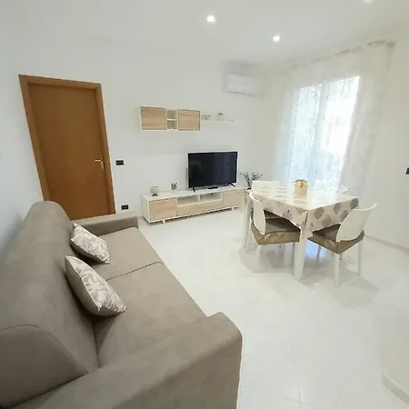 Apartamento Casa Mary - *