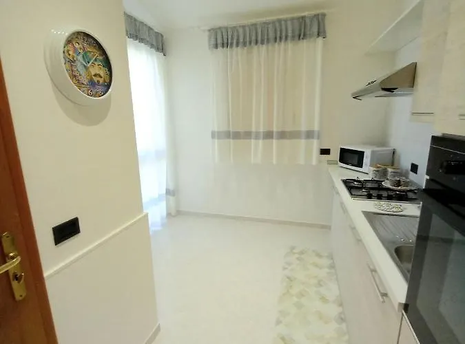 Casa Mary - *
